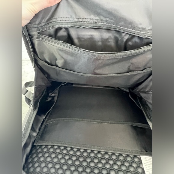 NWT NRA Black Travel Backpack - Picture 6 of 13